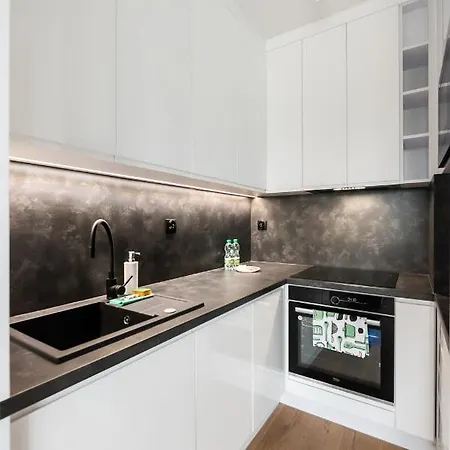 Zupnicza Praga By Bookinghost Varsóvia