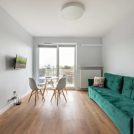 Zupnicza Praga By Bookinghost * Βαρσοβία